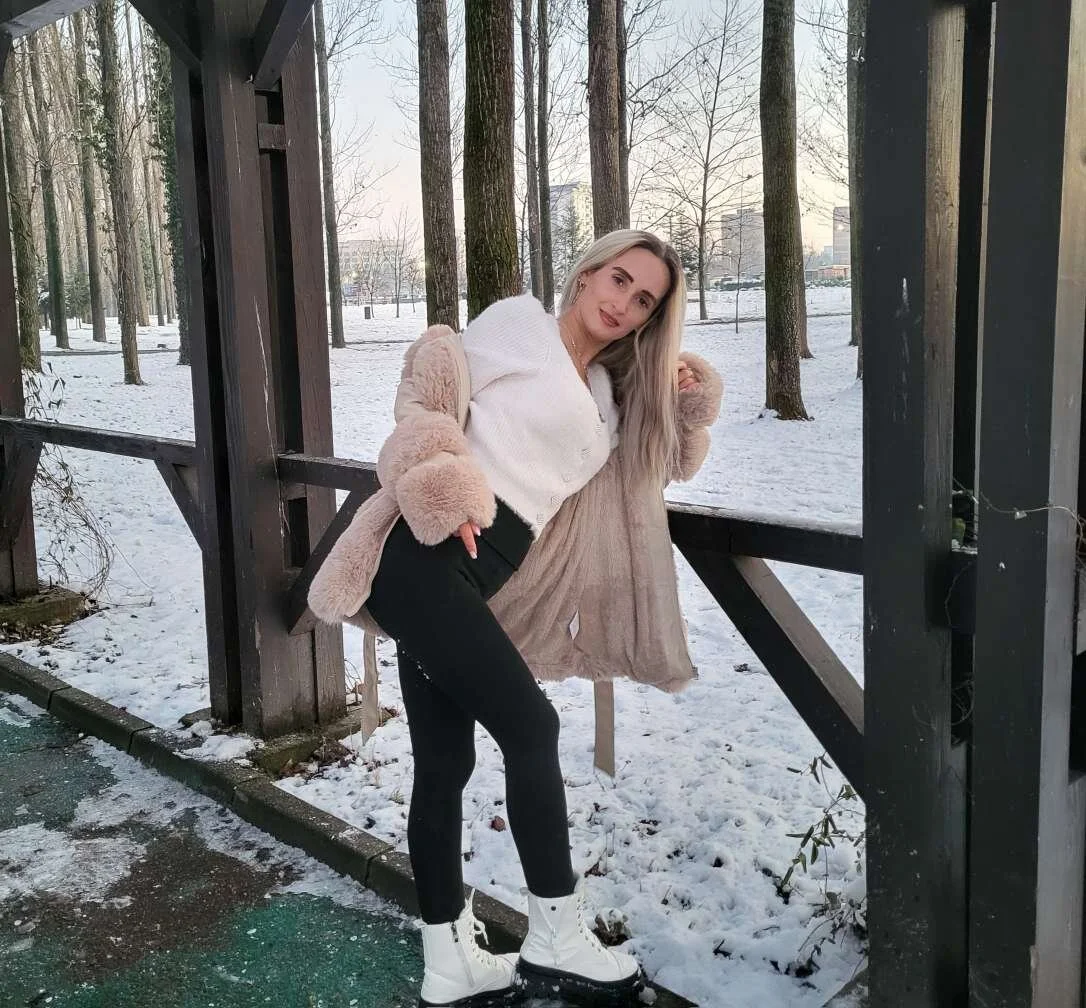 XXX Porn Photo of Nude IsabelleEthan 40