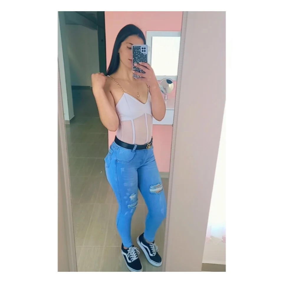XXX Porn Photo of Nude miaoconell 7