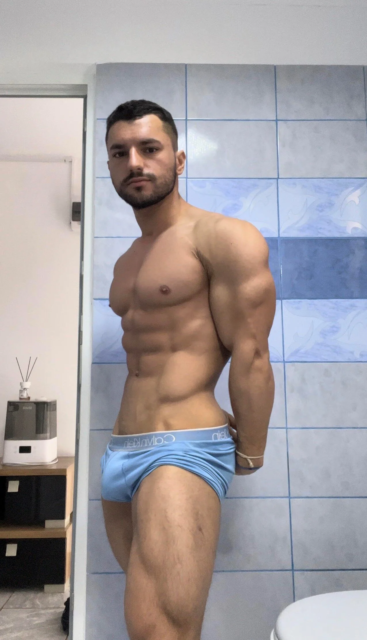 XXX Porn Photo of Nude alex_blu 3