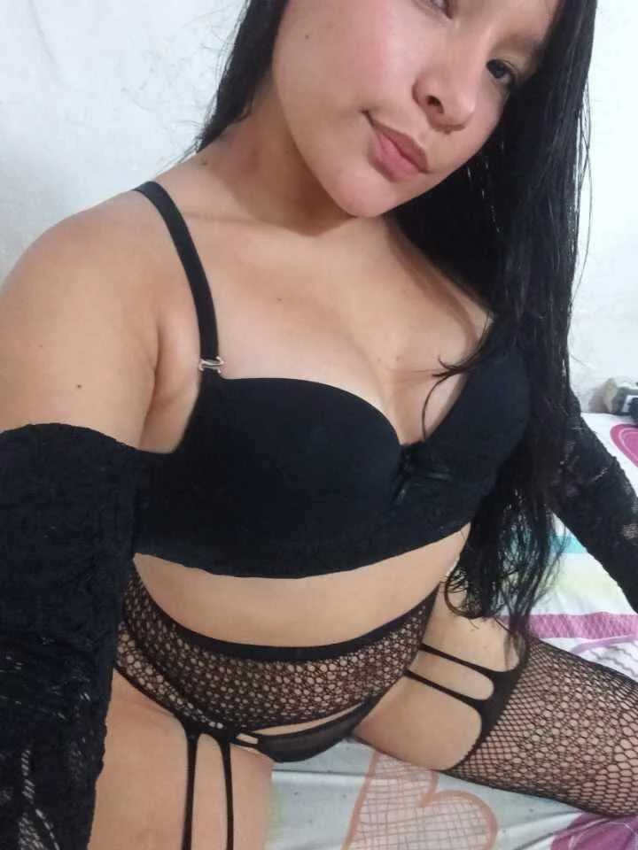 XXX Porn Photo of Nude sara_sm1th_ 6