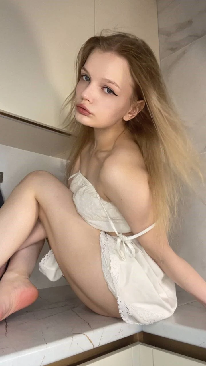 XXX Porn Photo of Nude MicheleHonas 77
