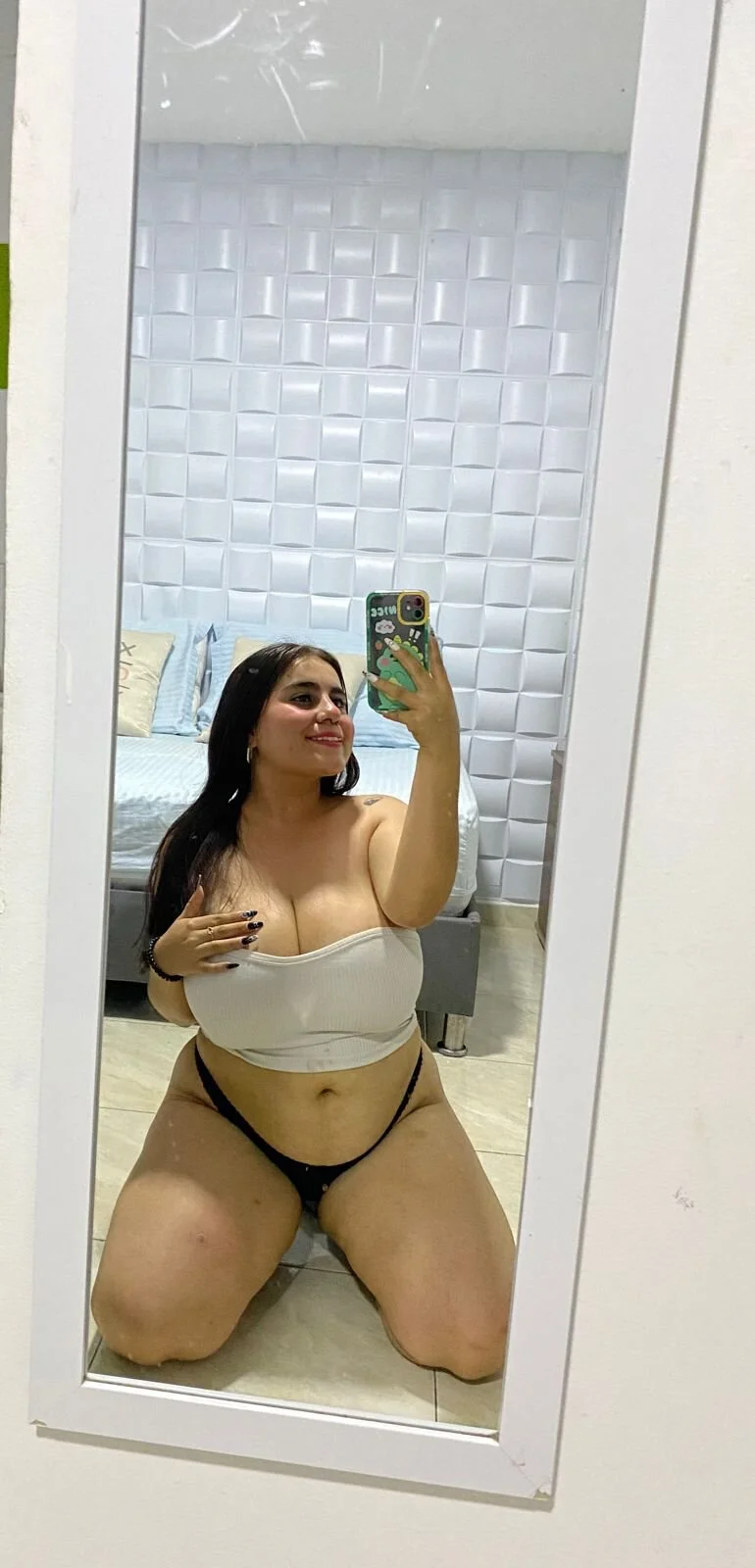 XXX Porn Photo of Nude nicolleu99 14