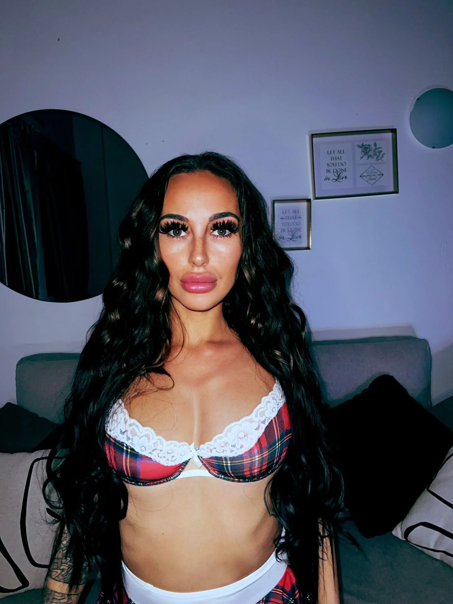 XXX Porn Photo of Nude Rosieredxox 39
