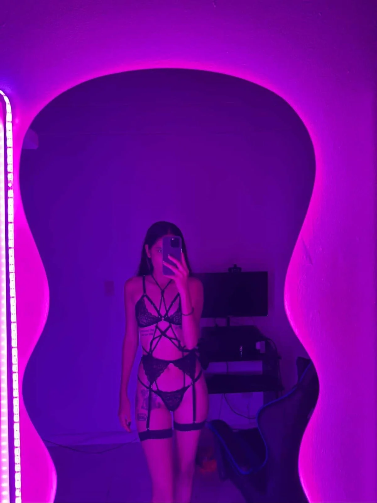 XXX Porn Photo of Nude Amber_Miiller2 1