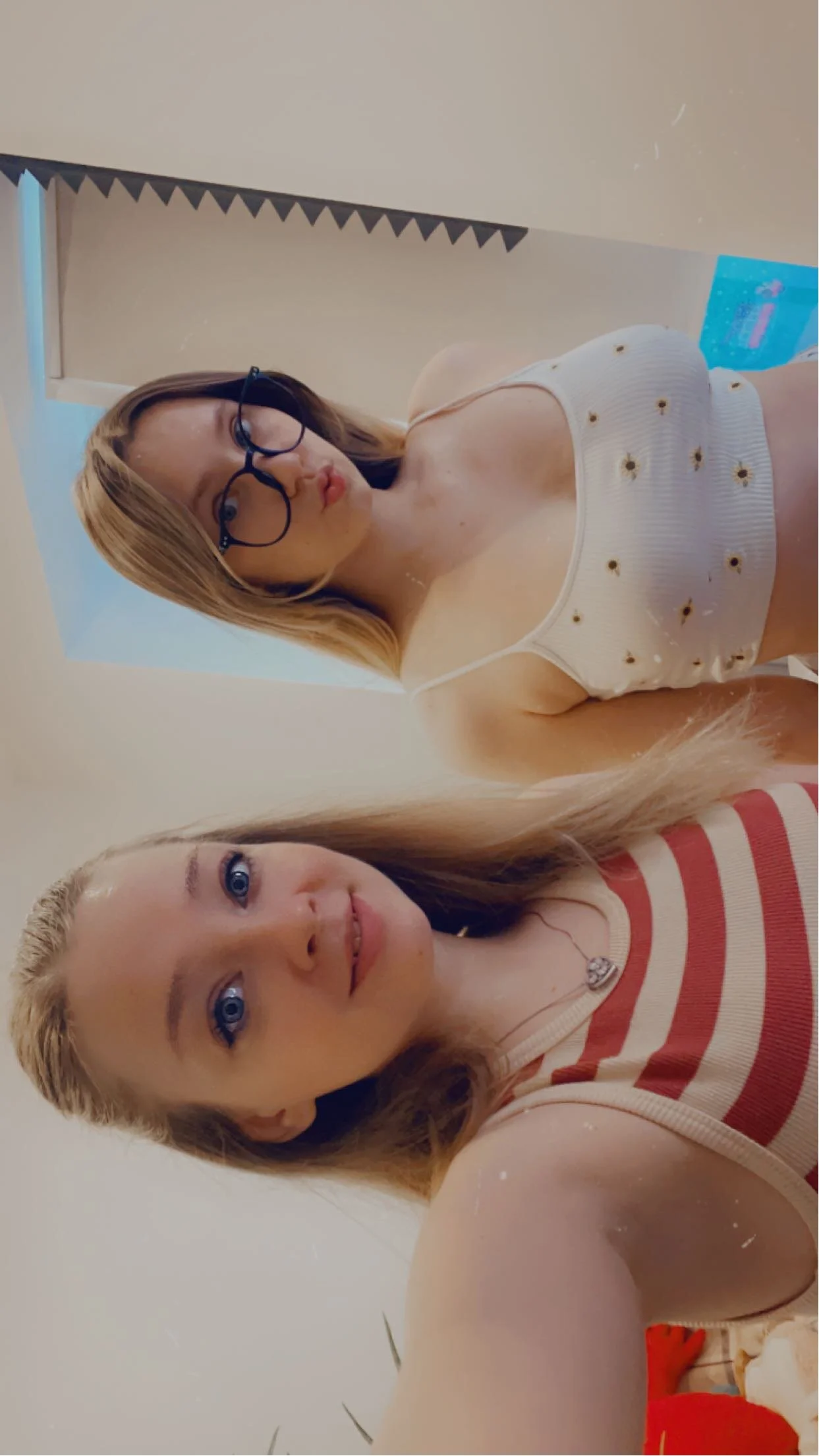 XXX Porn Photo of Nude Radiants_two 19