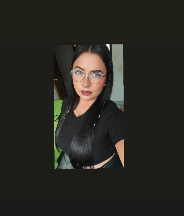 XXX Porn Photo of Nude Zara_89 6