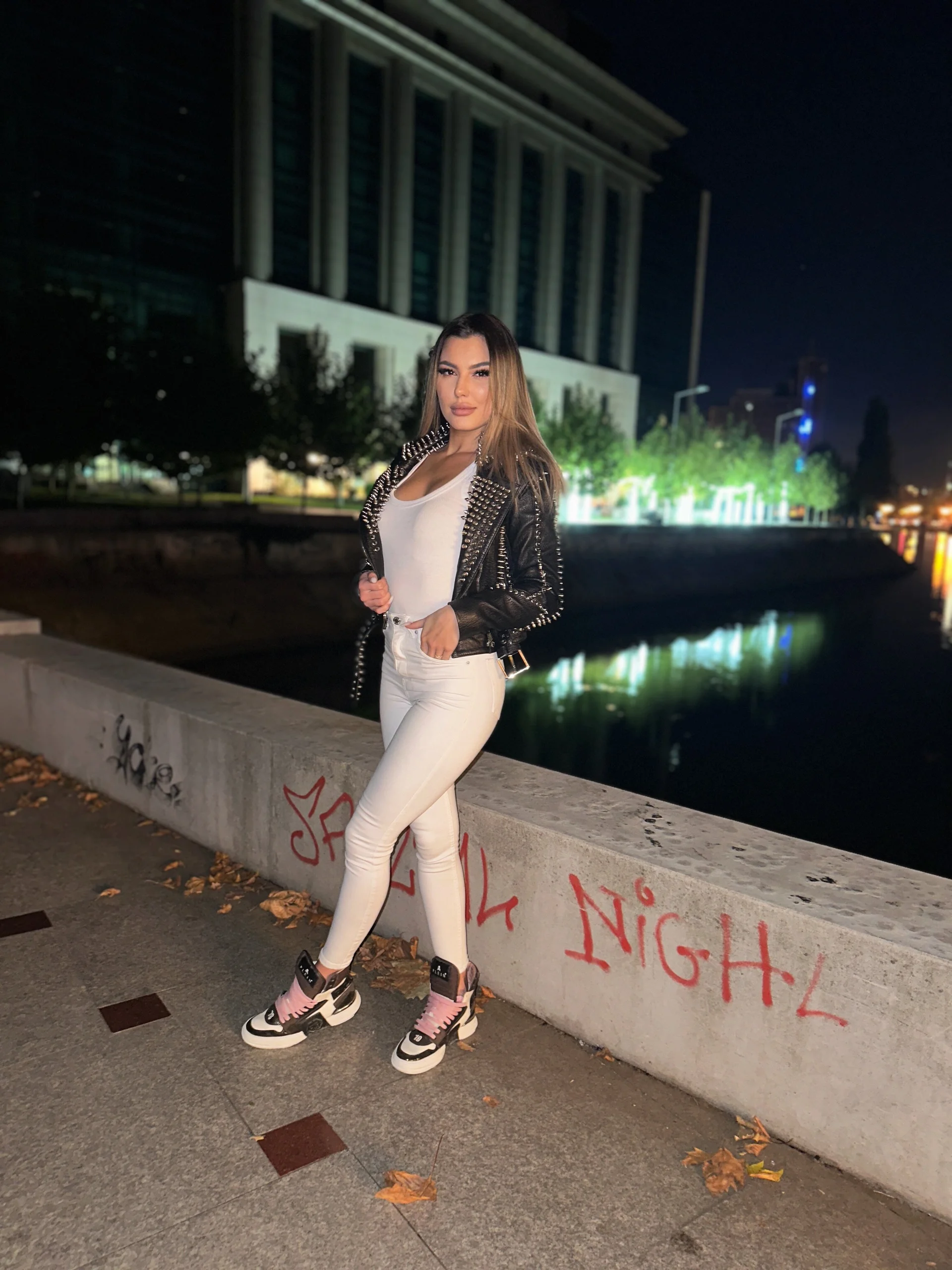 XXX Porn Photo of Nude justchloex 6