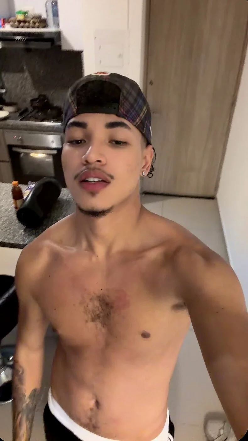 XXX Porn Photo of Nude Ian_and_Noah 11