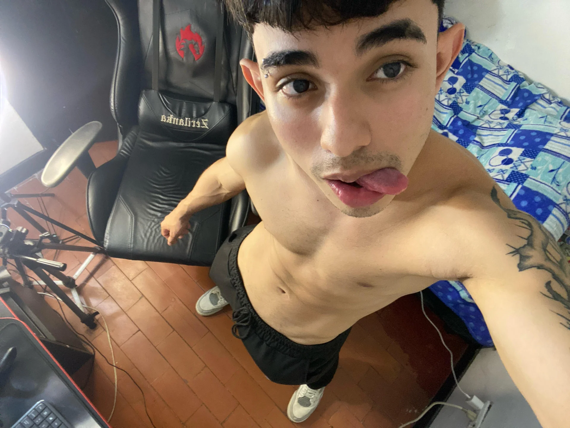 XXX Porn Photo of Nude Noah_milleer 6