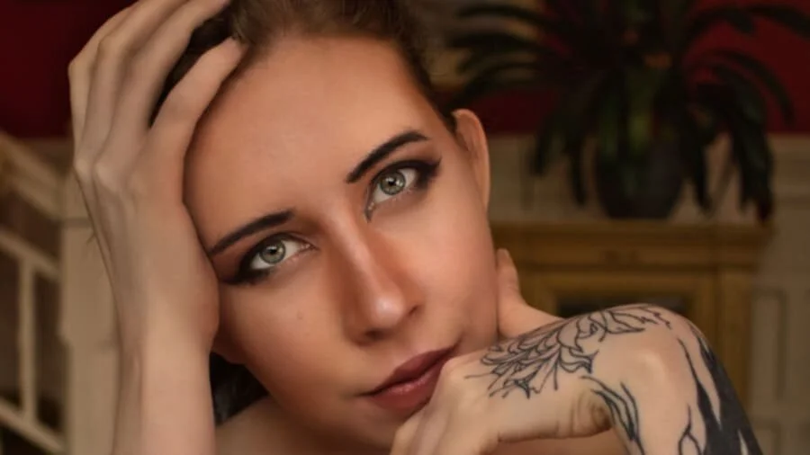 XXX Porn Photo of Nude TattooedGirlDK 3