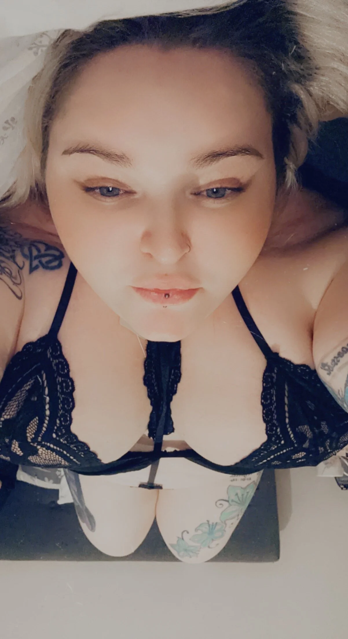 XXX Porn Photo of Nude MsCheeks 3