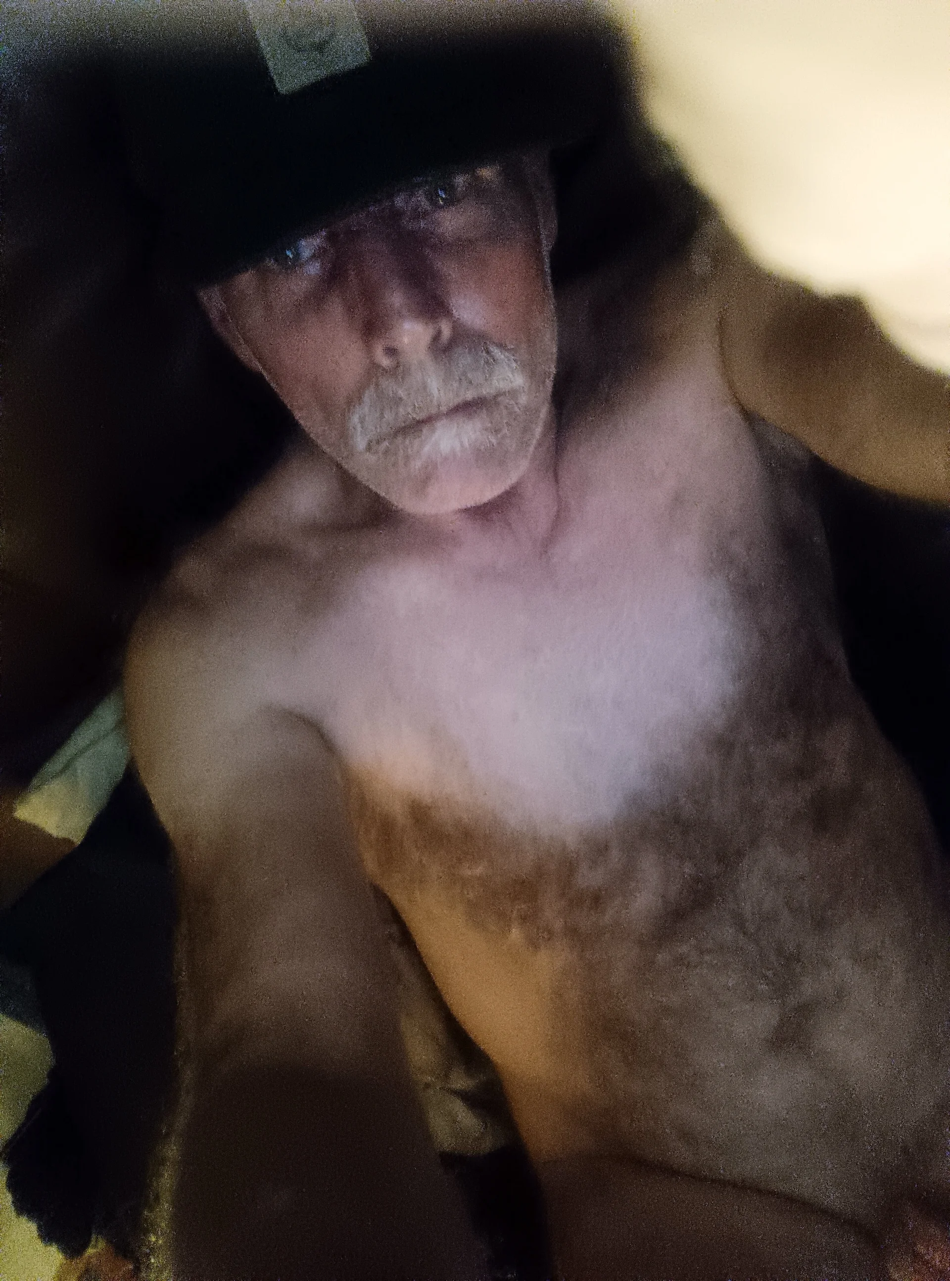 XXX Porn Photo of Nude ColdVisitor 1
