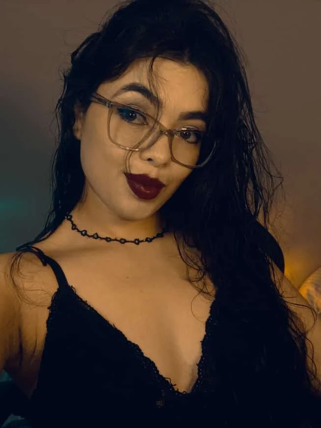 XXX Porn Photo of Nude Lizzy_R 3