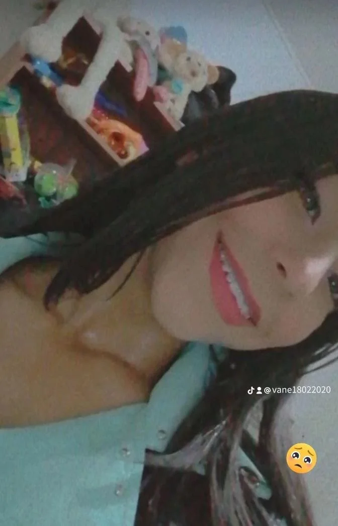 XXX Porn Photo of Nude VaneLin18 3