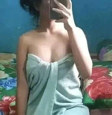 XXX Porn Photo of Nude Emildy 6
