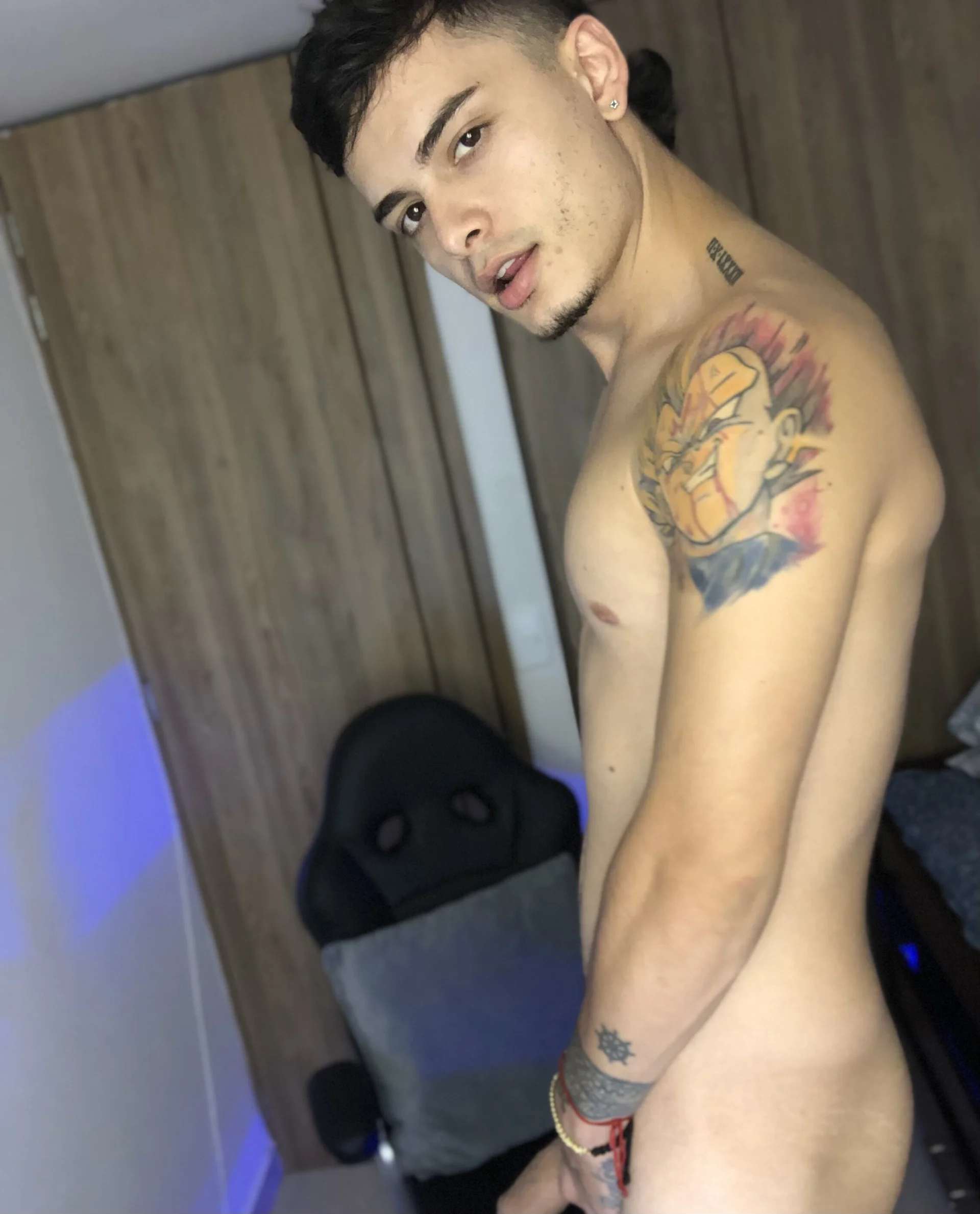 XXX Porn Photo of Nude danny_42027 2