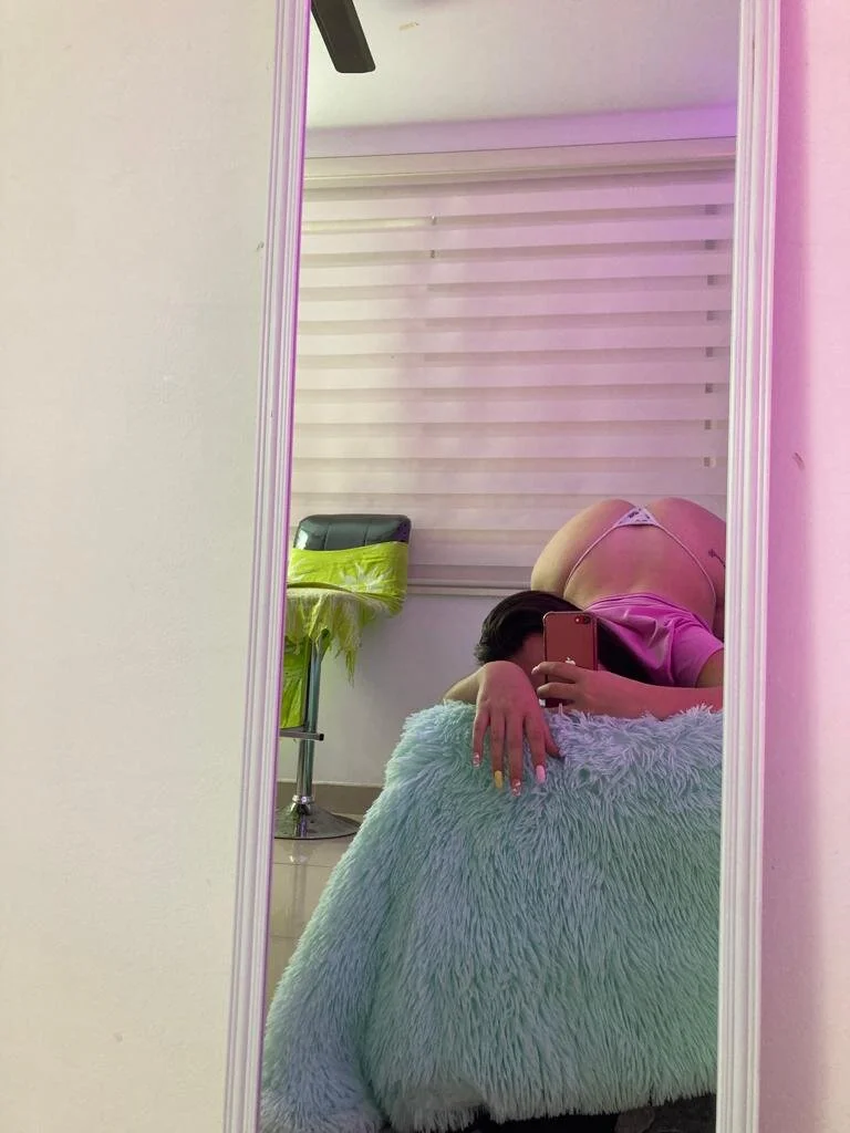 XXX Porn Photo of Nude ava_blue 14