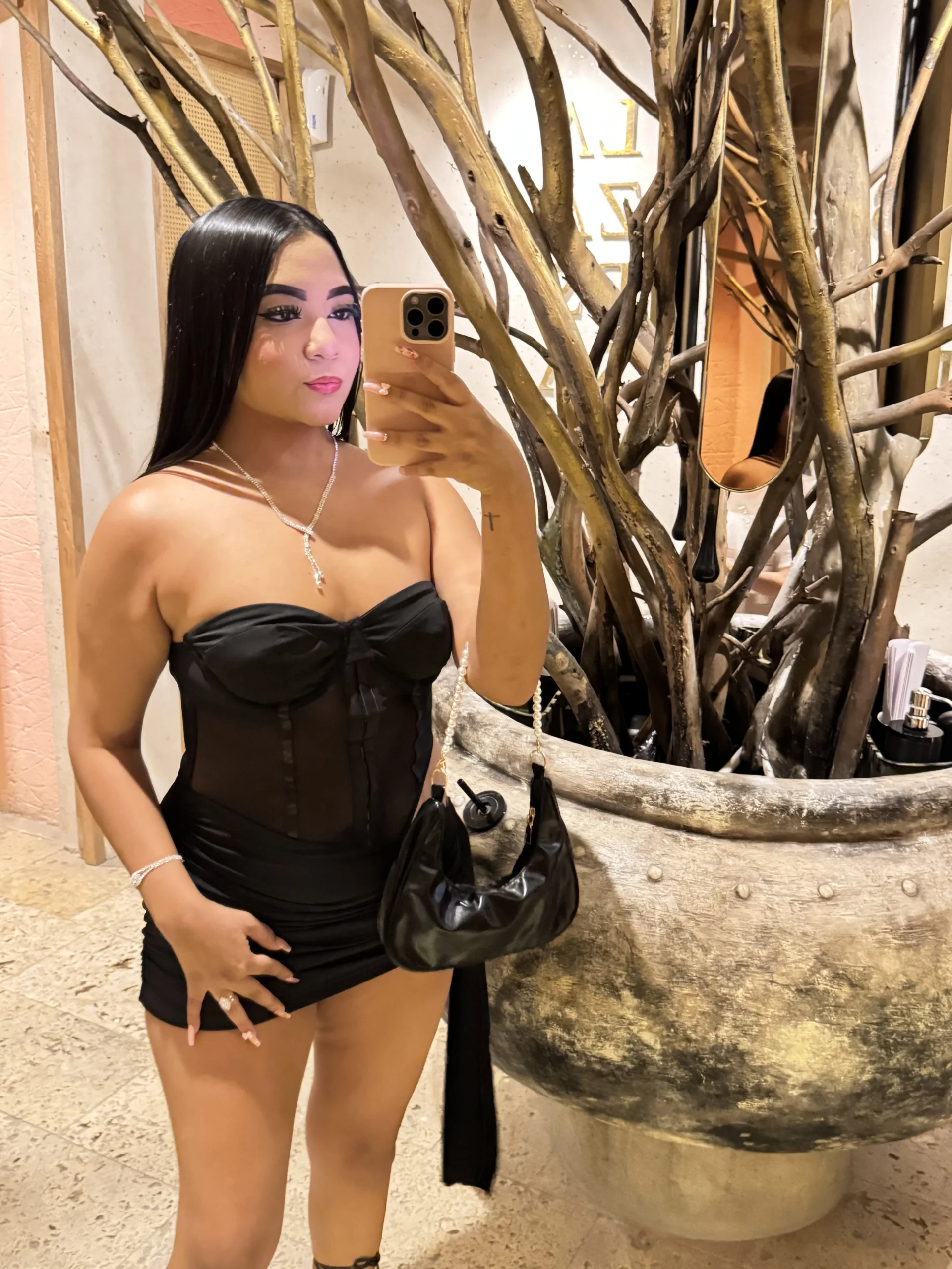 XXX Porn Photo of Nude aphrodita_hotaz 35