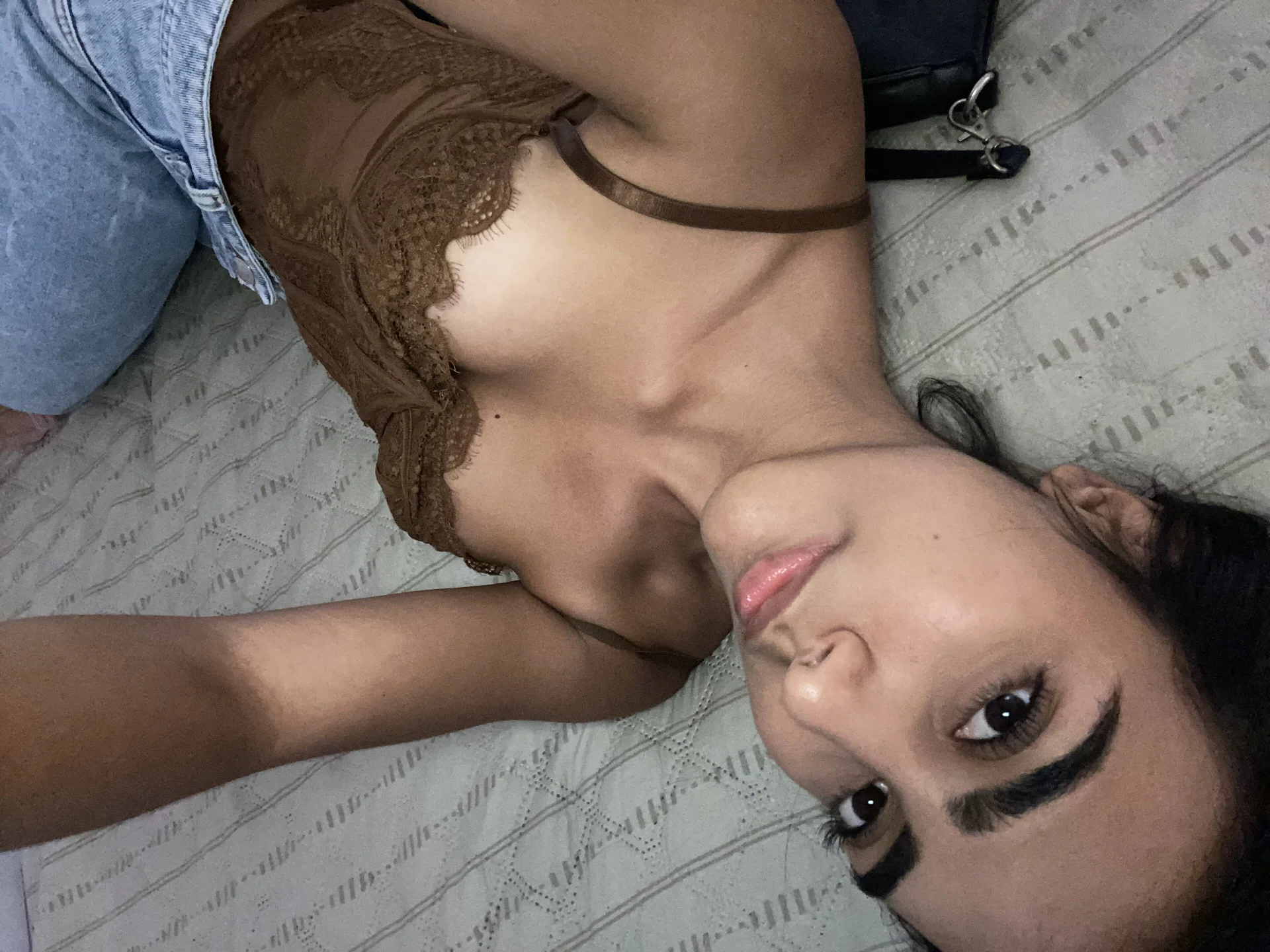 XXX Porn Photo of Nude anny_dolly_ 1