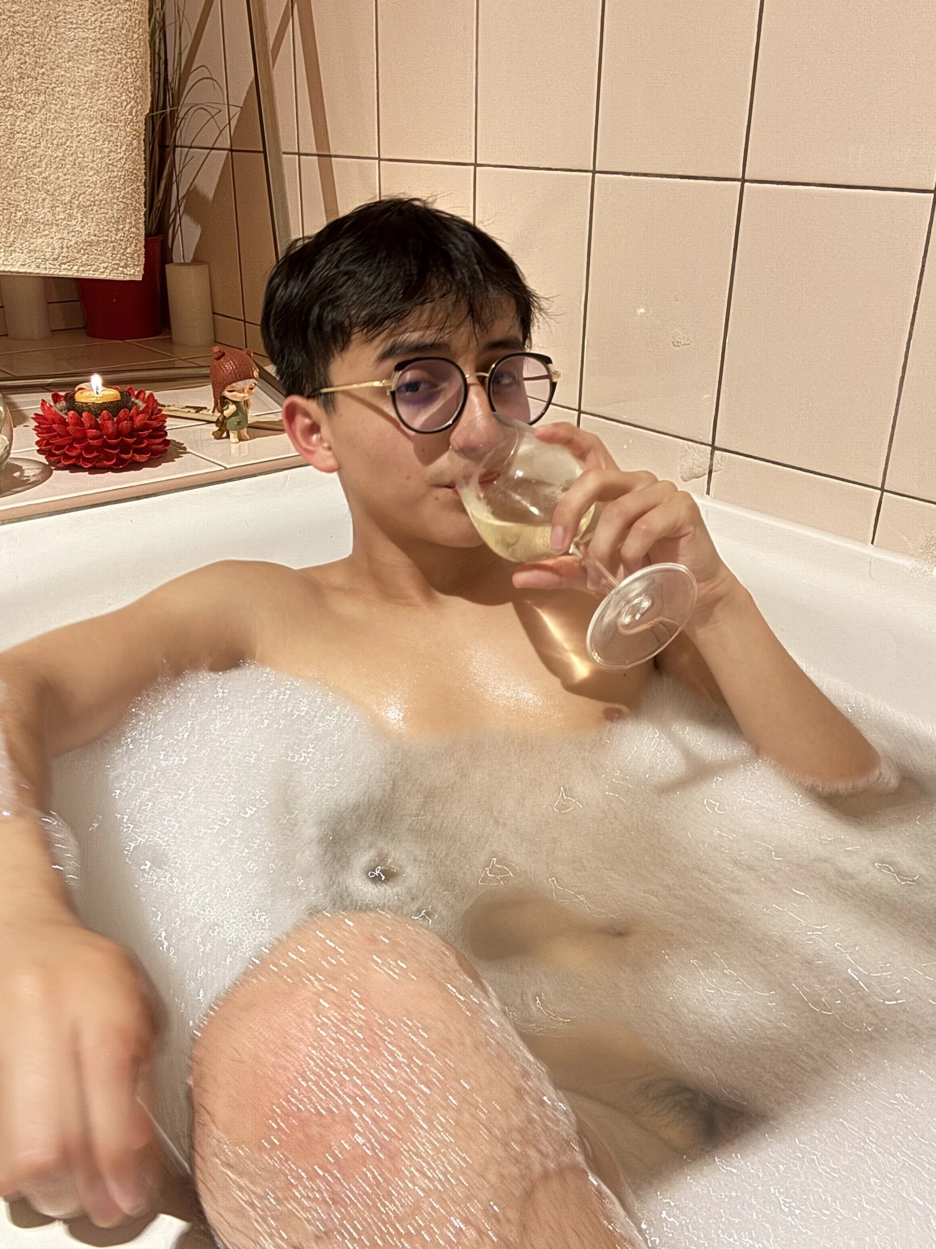 XXX Porn Photo of Nude Sr_evann 32