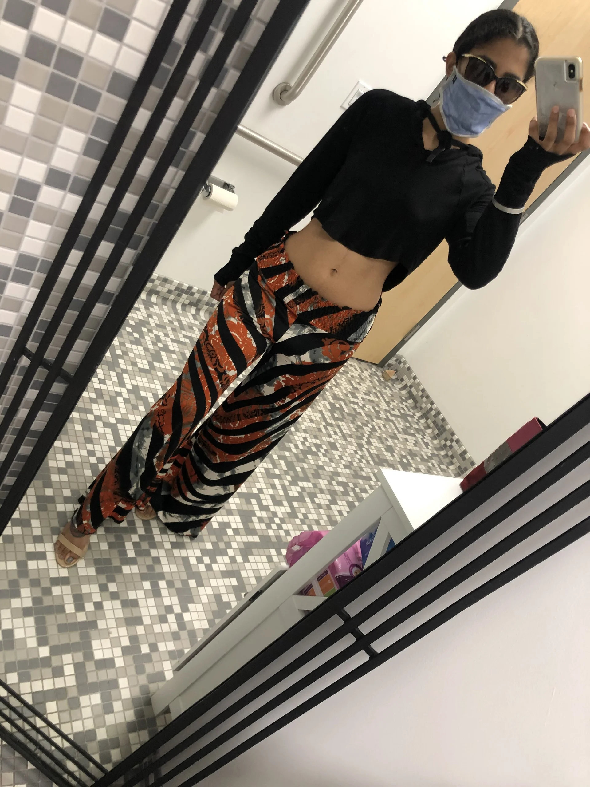 XXX Porn Photo of Nude karlatiburcio 4