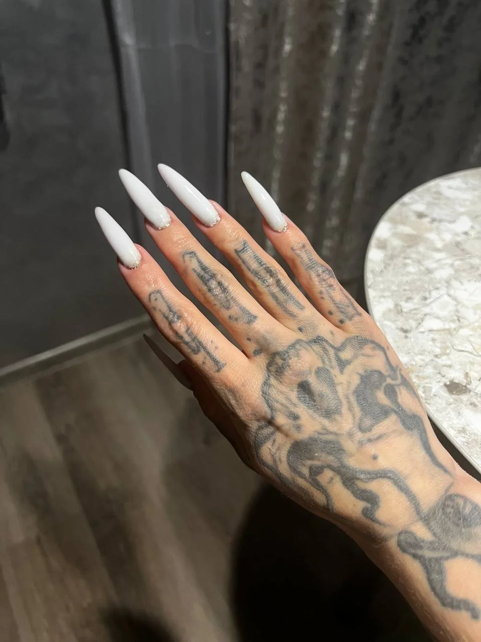 XXX Porn Photo of Nude Queen_of_pain 22