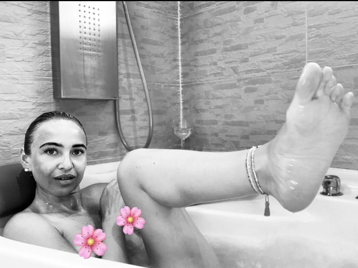 XXX Porn Photo of Nude LuanaColucci 153