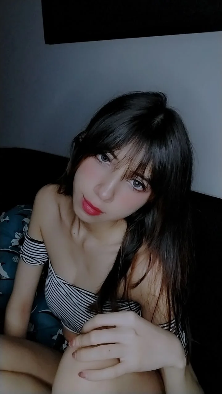 XXX Porn Photo of Nude ALISSON_VEGA 5