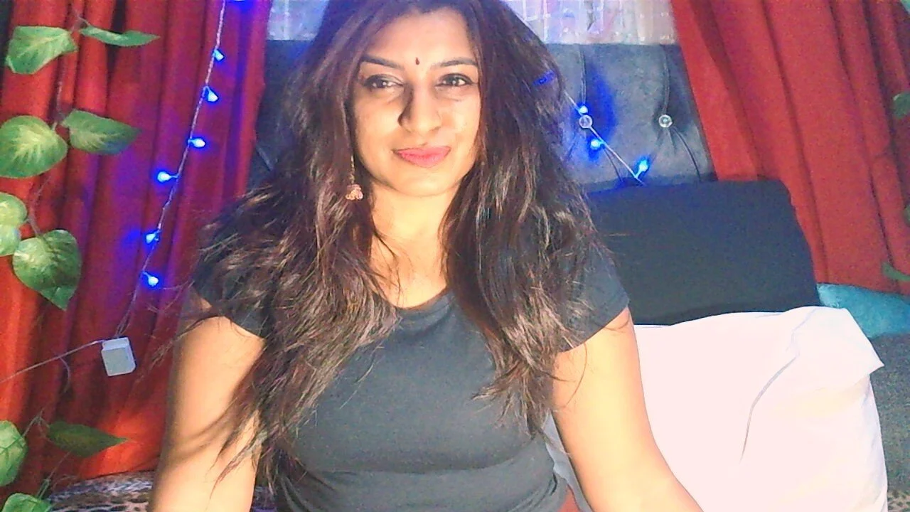 XXX Porn Photo of Nude INDIANTAMILSUGAN1 2