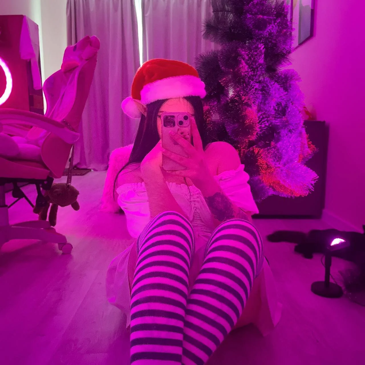 XXX Porn Photo of Nude SelenaCute 29