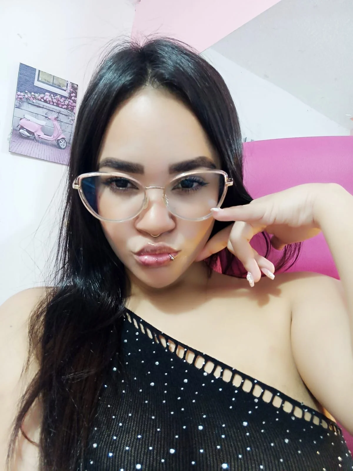 XXX Porn Photo of Nude CAMILA--REY 117