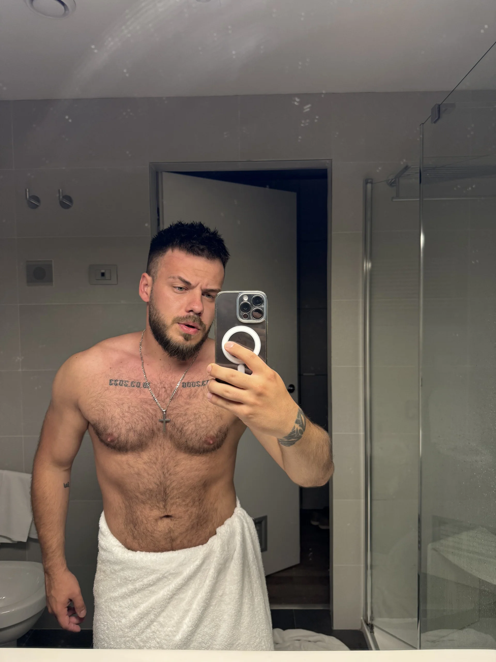 XXX Porn Photo of Nude CLOUDYJULIUS 17