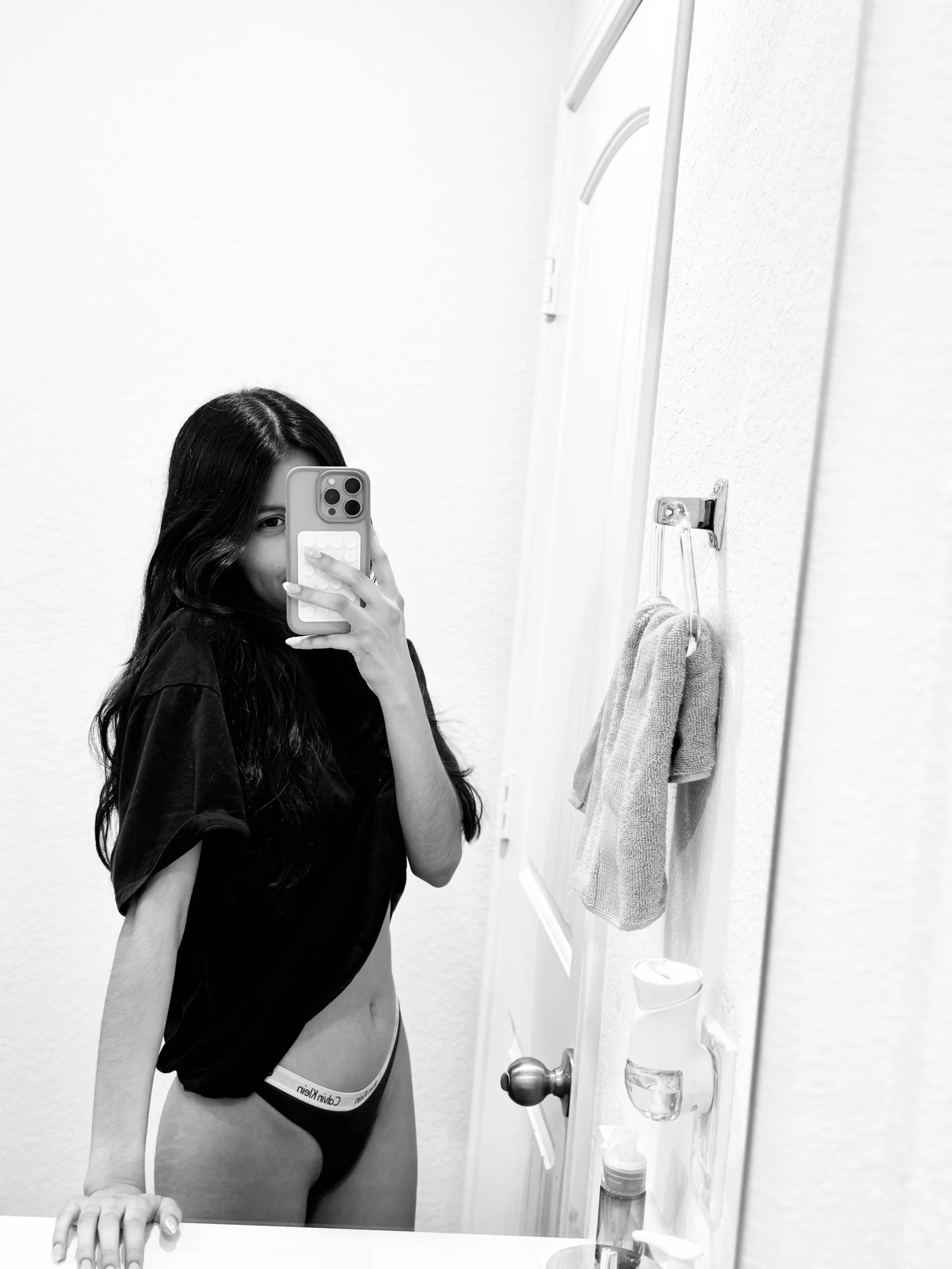 XXX Porn Photo of Nude Valeedoll 1