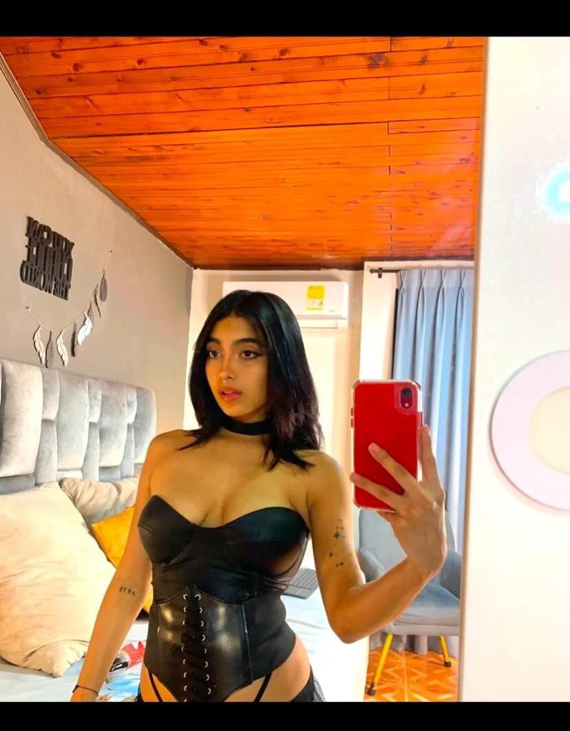 XXX Porn Photo of Nude cherry_vega_ 3