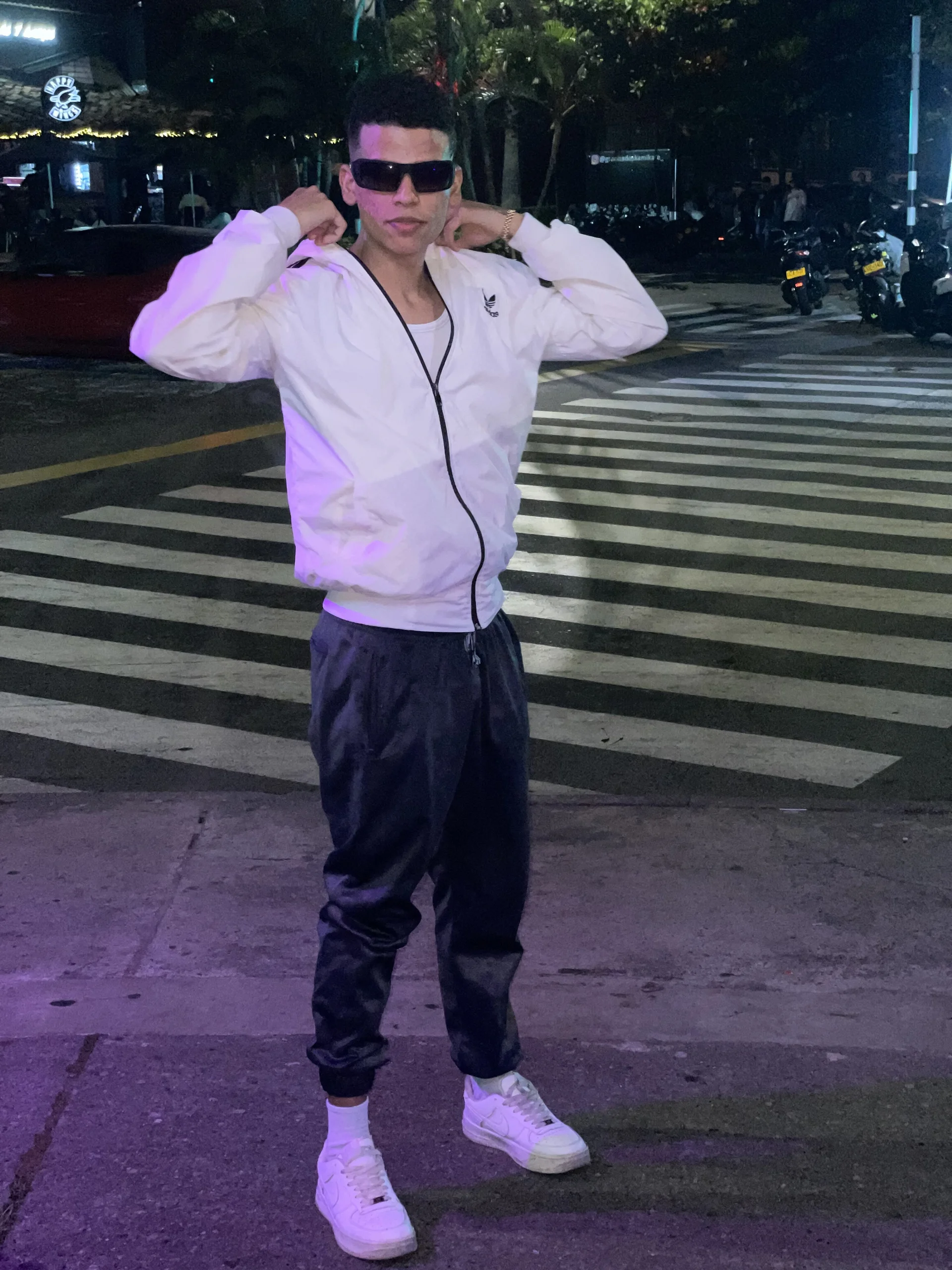XXX Porn Photo of Nude PrincesLeo 16