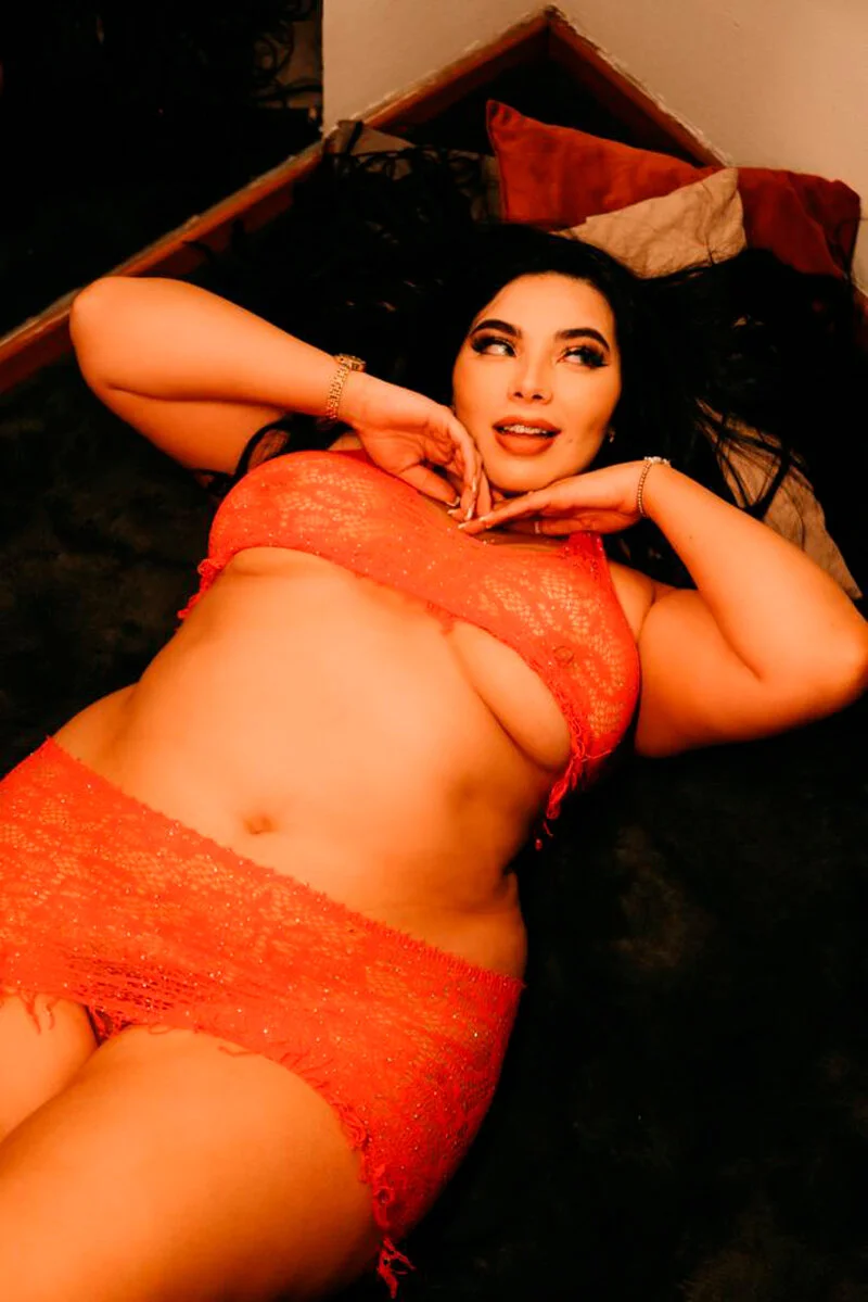 XXX Porn Photo of Nude allizon_jay 3