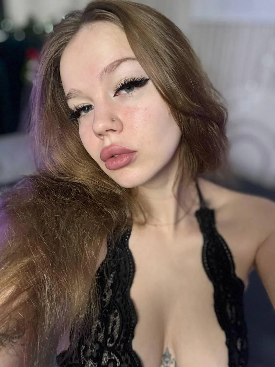 XXX Porn Photo of Nude E_uphoria 69