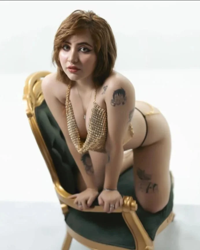 XXX Porn Photo of Nude FiorellaRicci_ 4