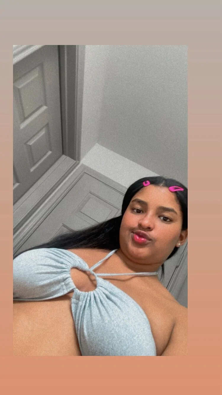 XXX Porn Photo of Nude Sweet_Brunette1 1