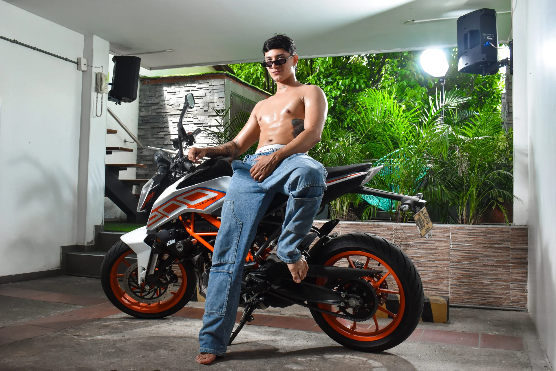 XXX Porn Photo of Nude Damian23__ 29