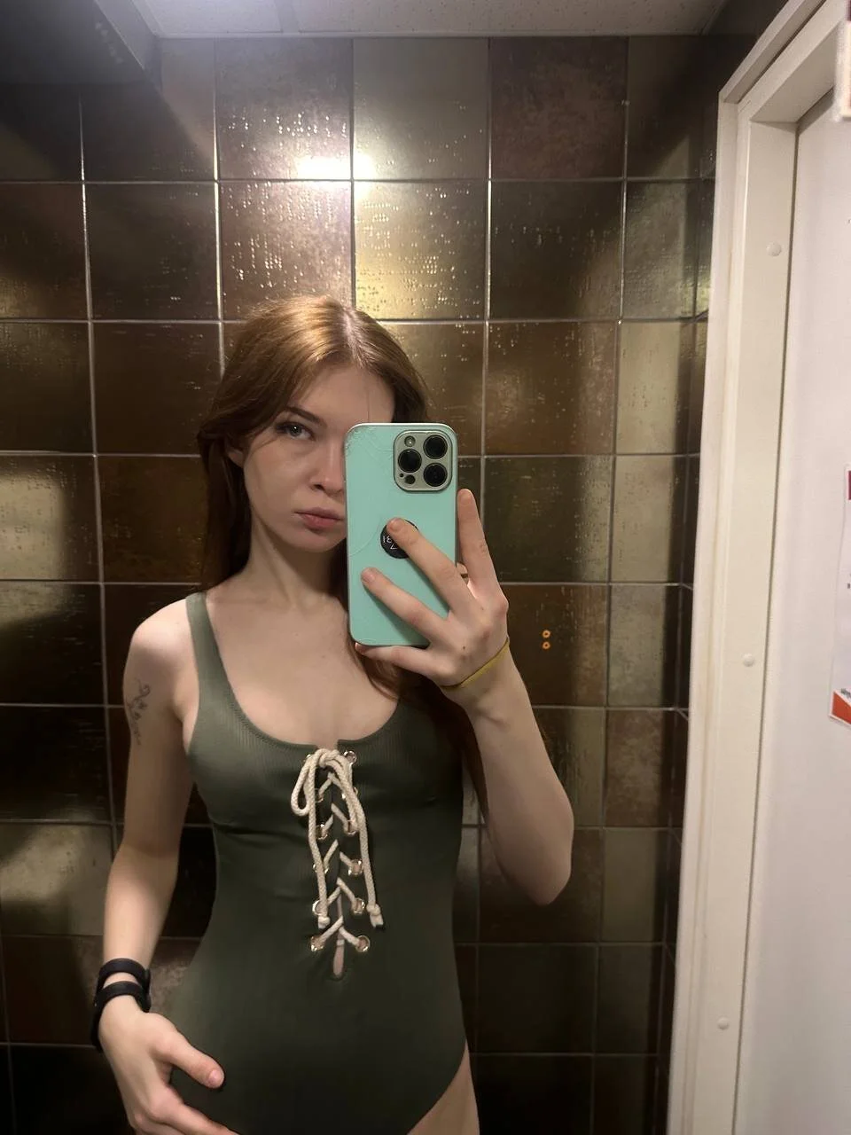 XXX Porn Photo of Nude ElliRusk 5