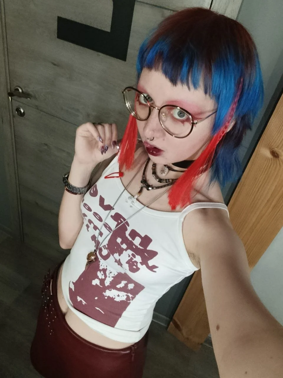 XXX Porn Photo of Nude powderofgun 17
