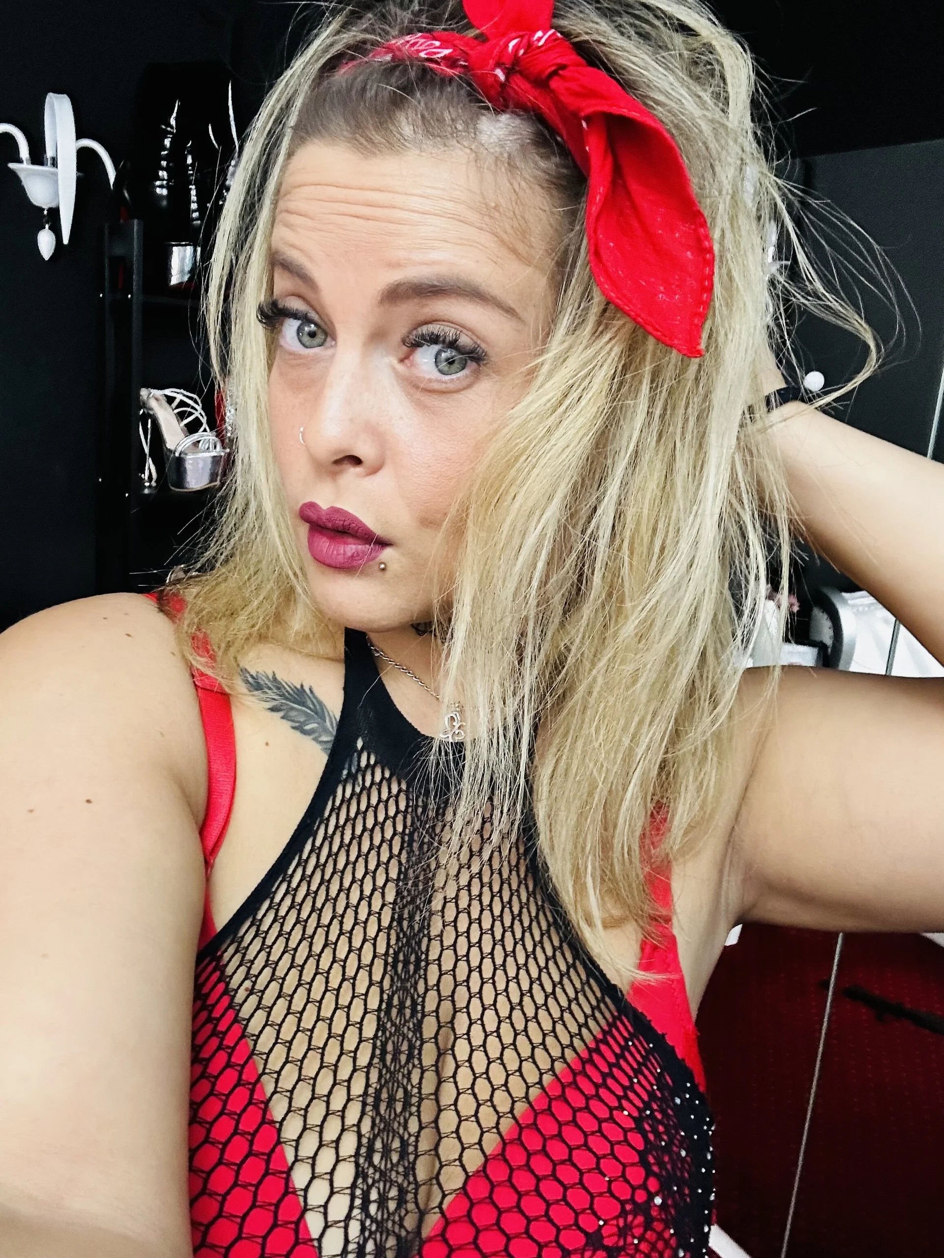 XXX Porn Photo of Nude ZoeMesmerizee 491