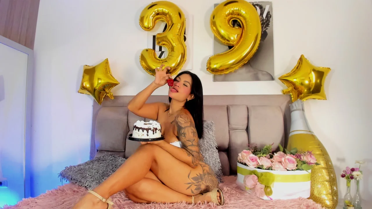 XXX Porn Photo of Nude MiliMattel 24