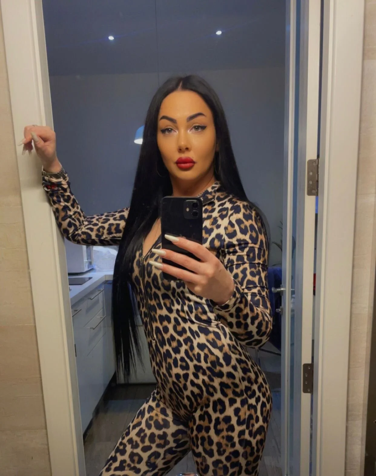 XXX Porn Photo of Nude MissPolefire 10