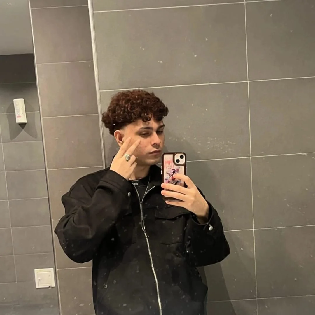 XXX Porn Photo of Nude Philip_Jons 3