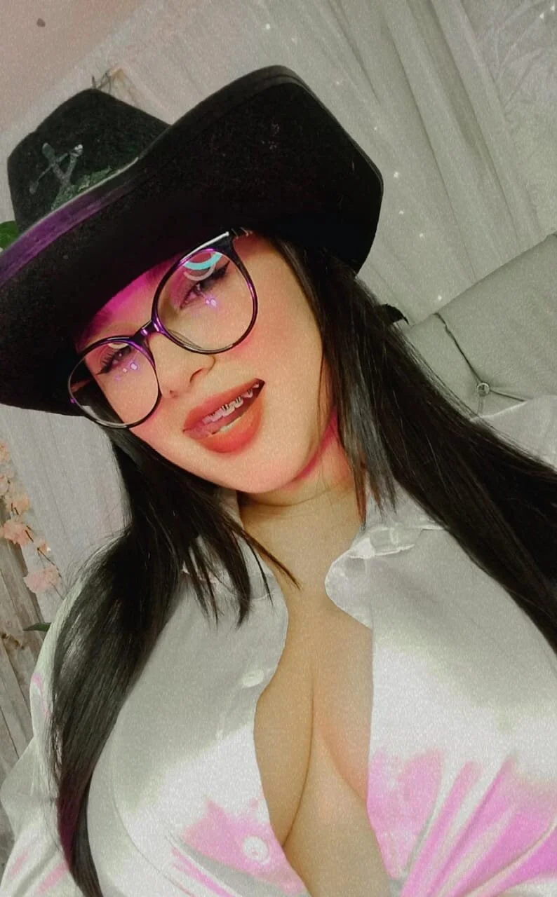 XXX Porn Photo of Nude Mia_Rouse6 7