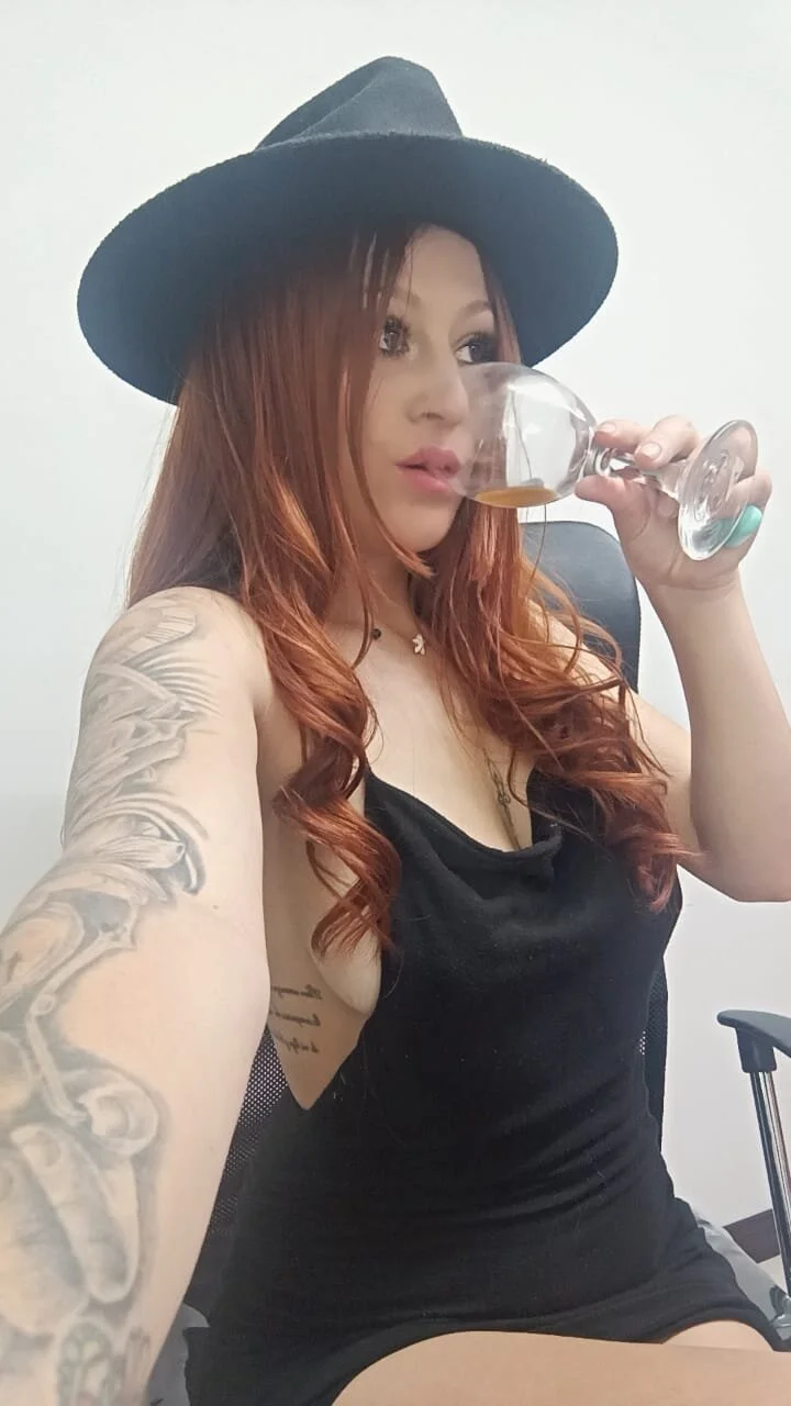 XXX Porn Photo of Nude HornySlut69_ 25