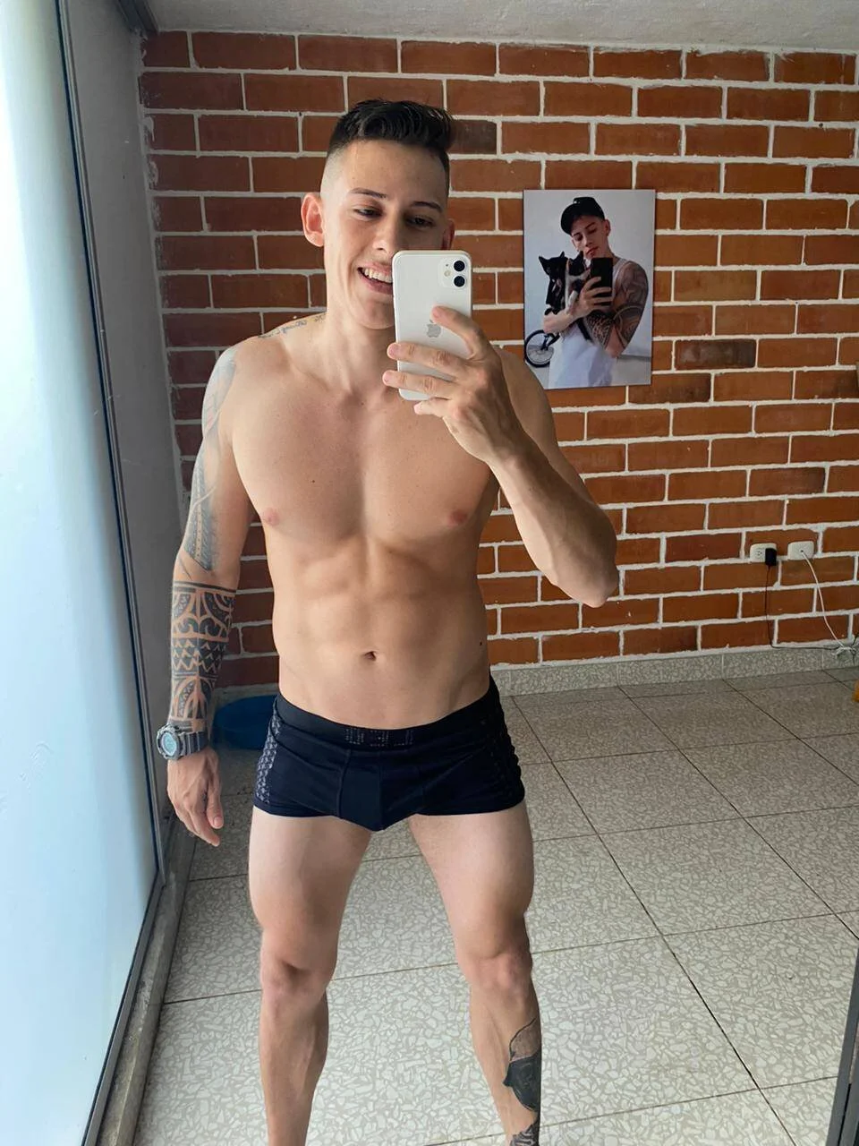 XXX Porn Photo of Nude Muscle_King_Cum 145