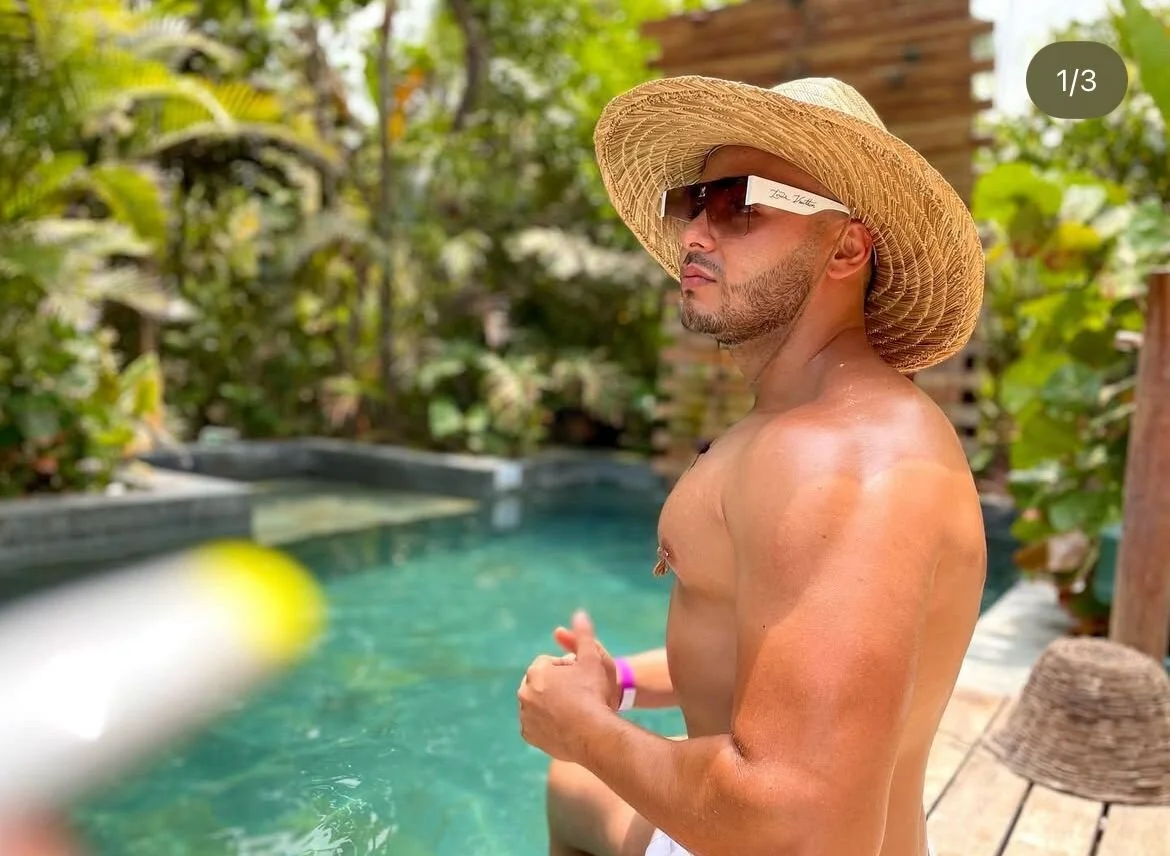 XXX Porn Photo of Nude samuel_storm 2